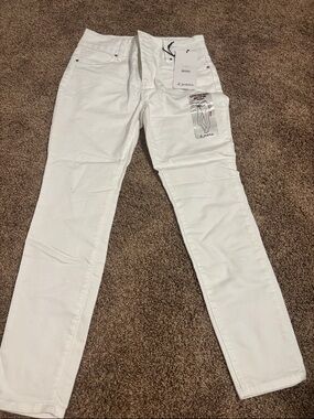 d. jeans White Straight Leg Denim Pants